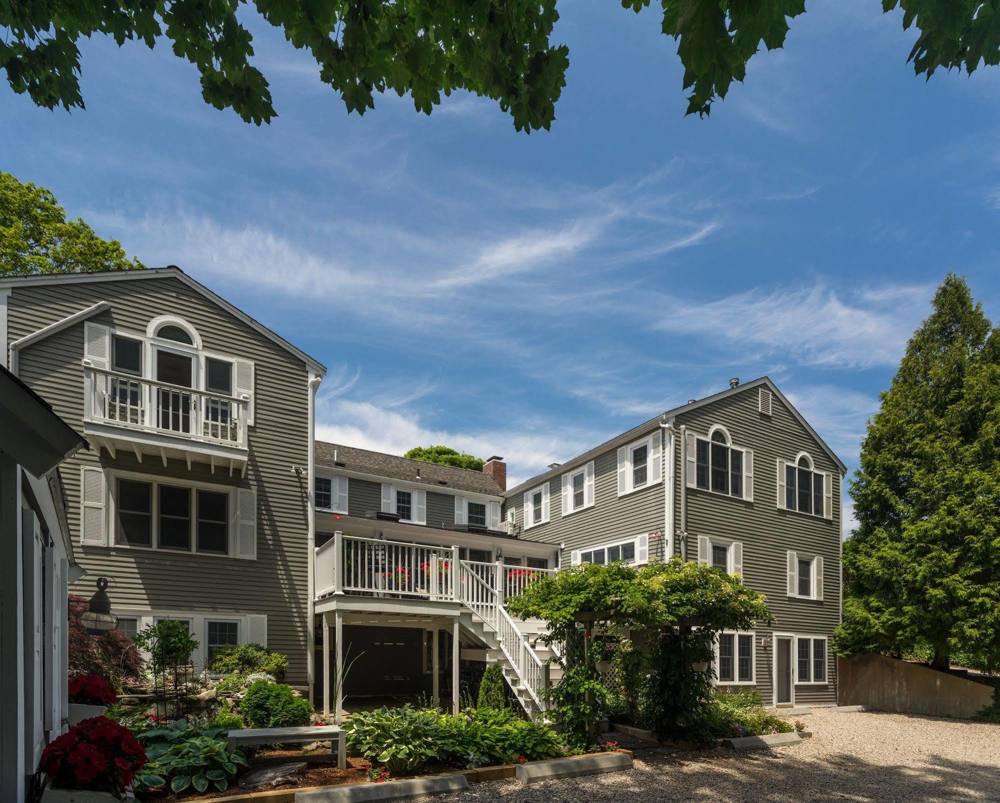 Old Harbor Inn Chatham Exterior photo